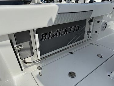 2023 Blackfin 252CC
