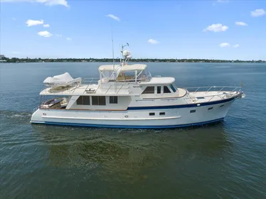 2000 Grand Alaskan 64 Raised Pilot House