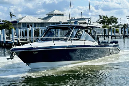 2019 Everglades 360LXC