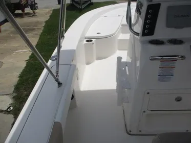 2016 Robalo 226 Cayman