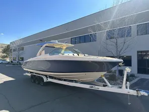 2023 Chris-Craft Launch 35 GT