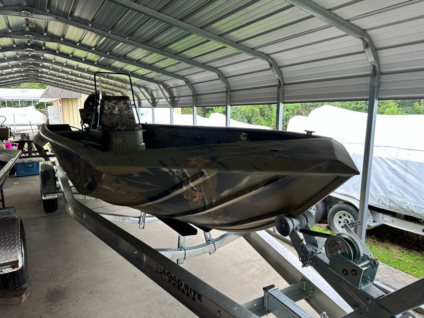 New 2024 SeaArk 2472 VFX, 17057 Middletown Boat Trader