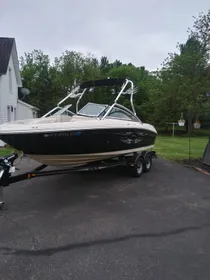 2006 Sea Ray 200 Select