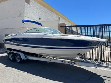 2002 Monterey 248LS Montura Bowrider