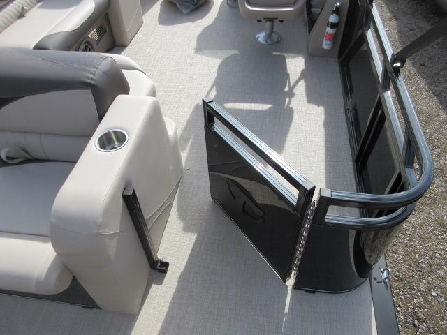 2024 Tahoe Pontoon LTZ Cruise Rear Bench