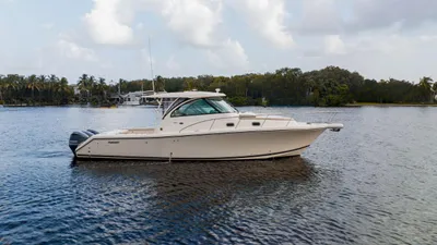 2014 Pursuit OS 385 Offshore