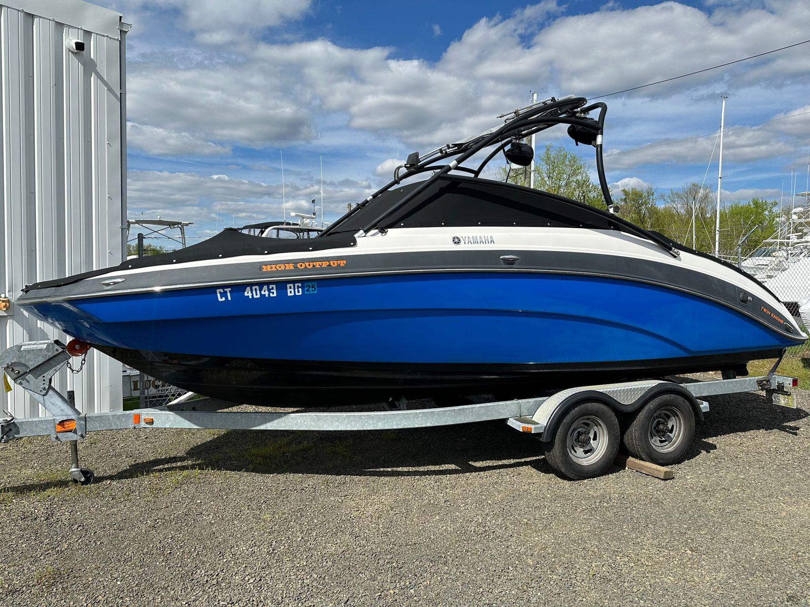 2014 Yamaha Boats AR 240