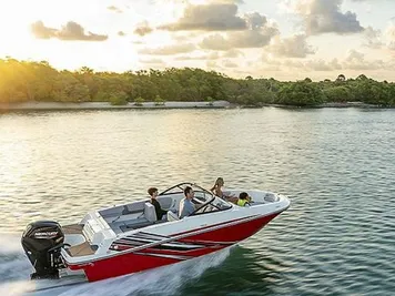 2023 Bayliner VR4 Bowrider - Outboard