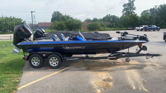 New 2024 Phoenix Bass Boats 819 Pro 44319 New Franklin Boat Trader   9008674 950025912 0 210820231416 1 