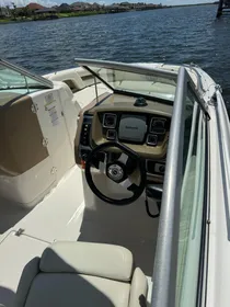 2013 Chaparral 264 Sunesta