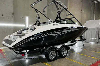 2013 Yamaha Boats 212X