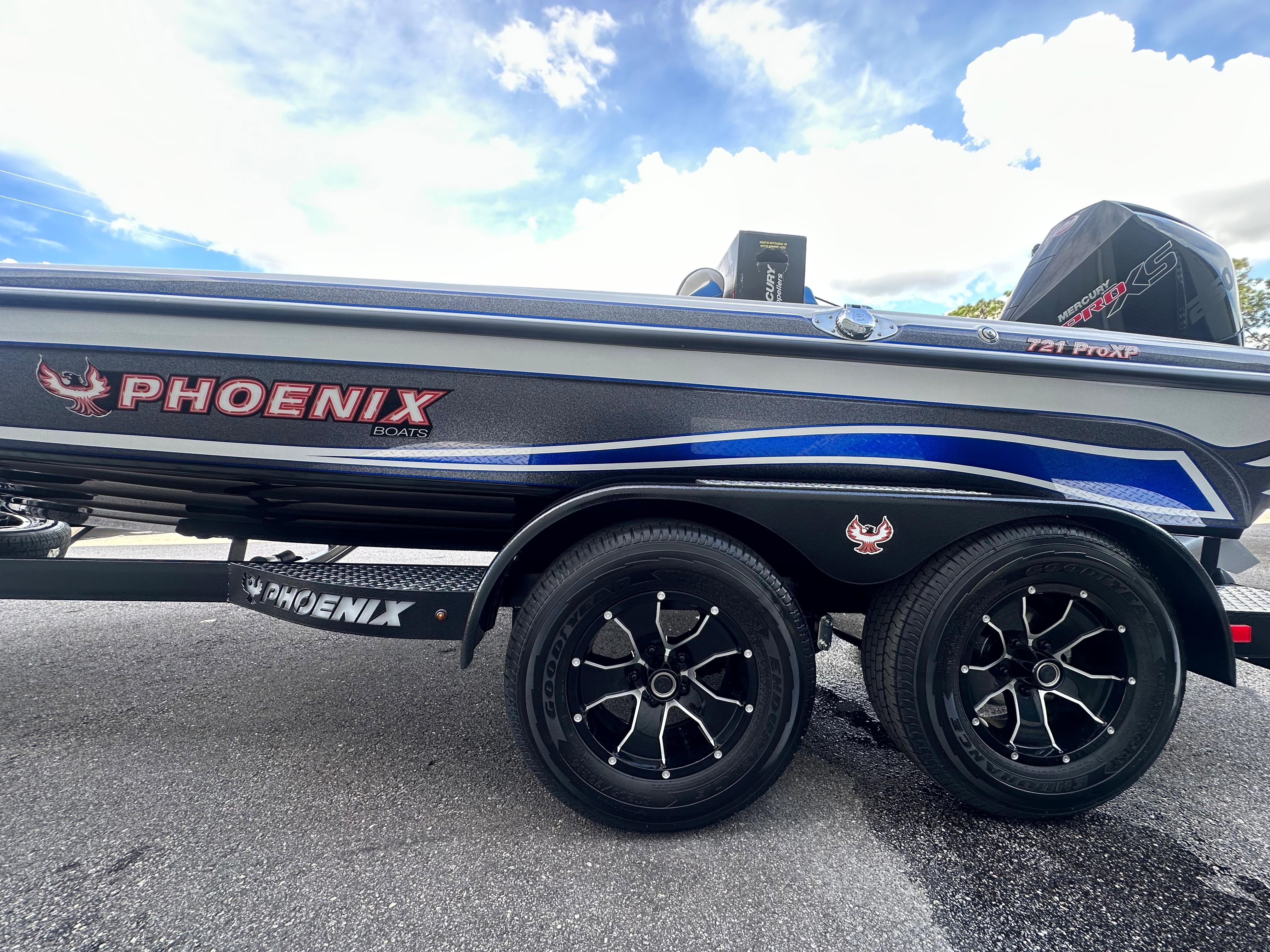New 2024 Phoenix 721 Pro Xp, 34772 Saint Cloud Boat Trader