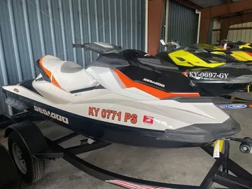 2012 Sea-Doo 24CC - GTI SE 130 Black & Sunshine