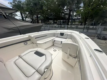 2018 Wellcraft 302 Fisherman