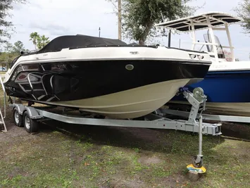 2024 Bayliner DX2200