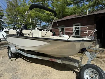 2024 Boston Whaler 170 Montauk