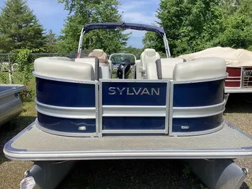 2022 Sylvan Mirage 8524 LZ