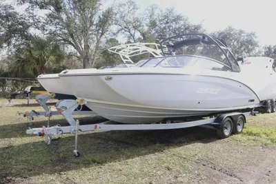 2024 Yamaha Boats 252XE