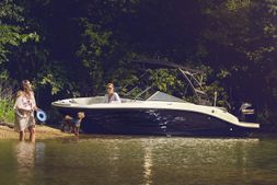 2023 Sea Ray SPX 190 OB