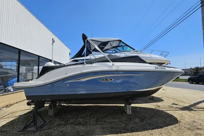 2020 Sea Ray 230 SPX