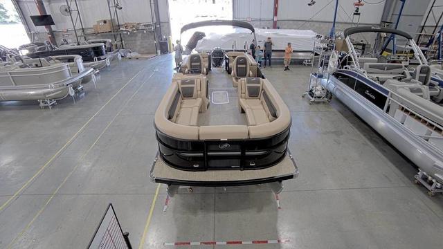 2024 BARLETTA BOATS Cabrio 24QC