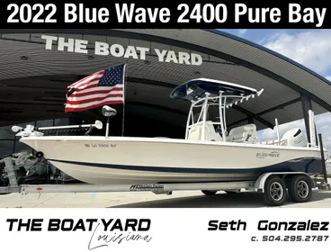 2022 Blue Wave 2400 Pure Bay