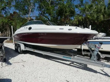 2006 Sea Ray 240 Sundeck