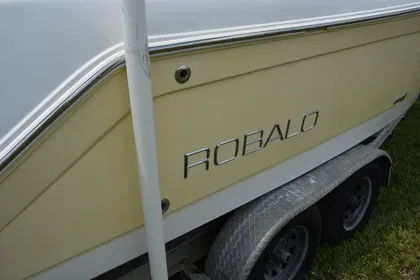 2006 Robalo R260 Center Console