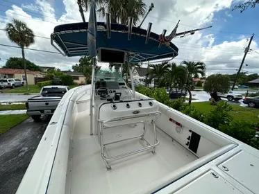 2004 Robalo R260 Center Console