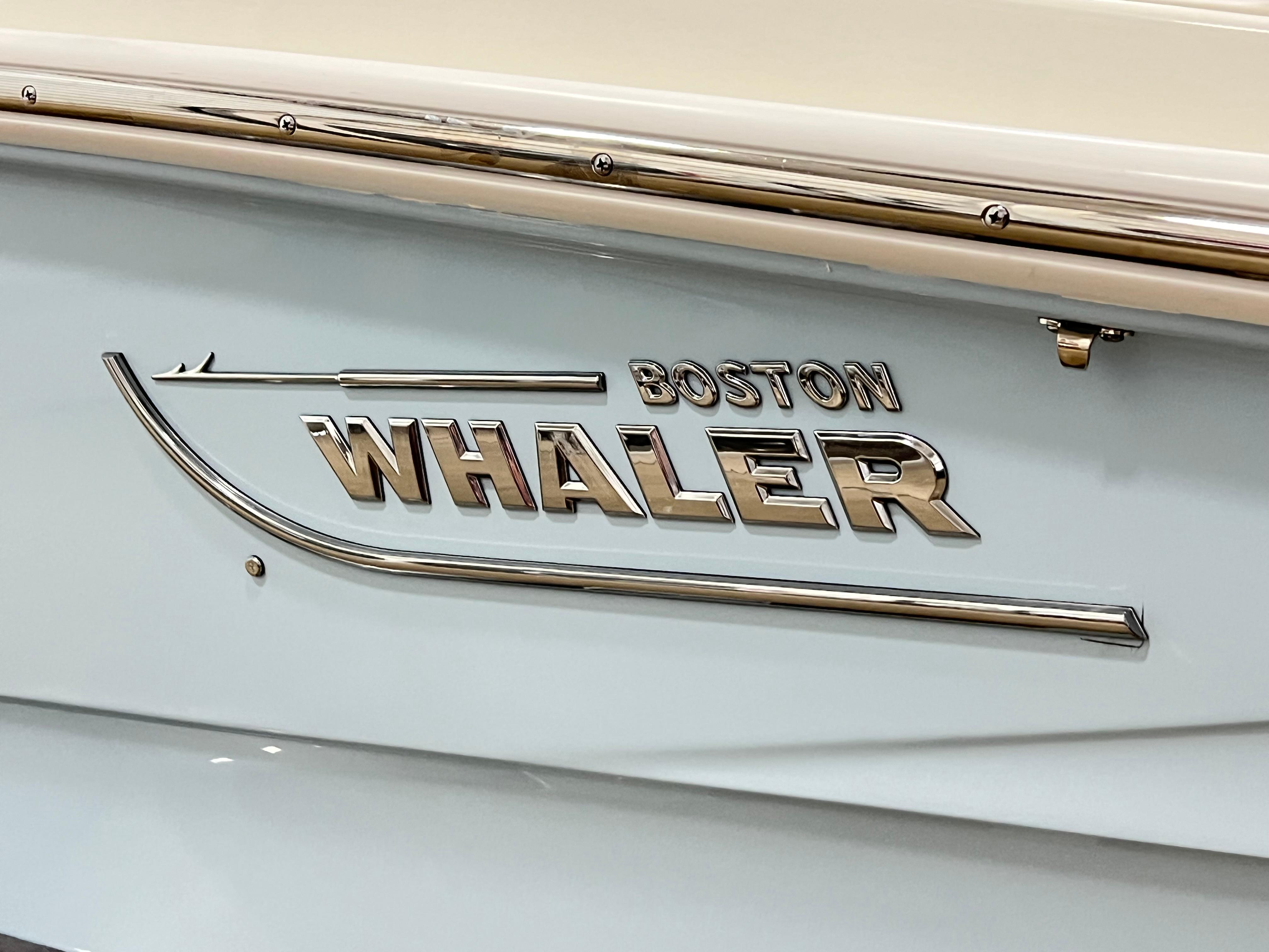 2024 Boston Whaler 130 SPT