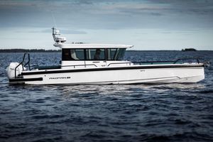 2021 Axopar 28 CABIN