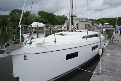 2024 Beneteau Oceanis 34.1