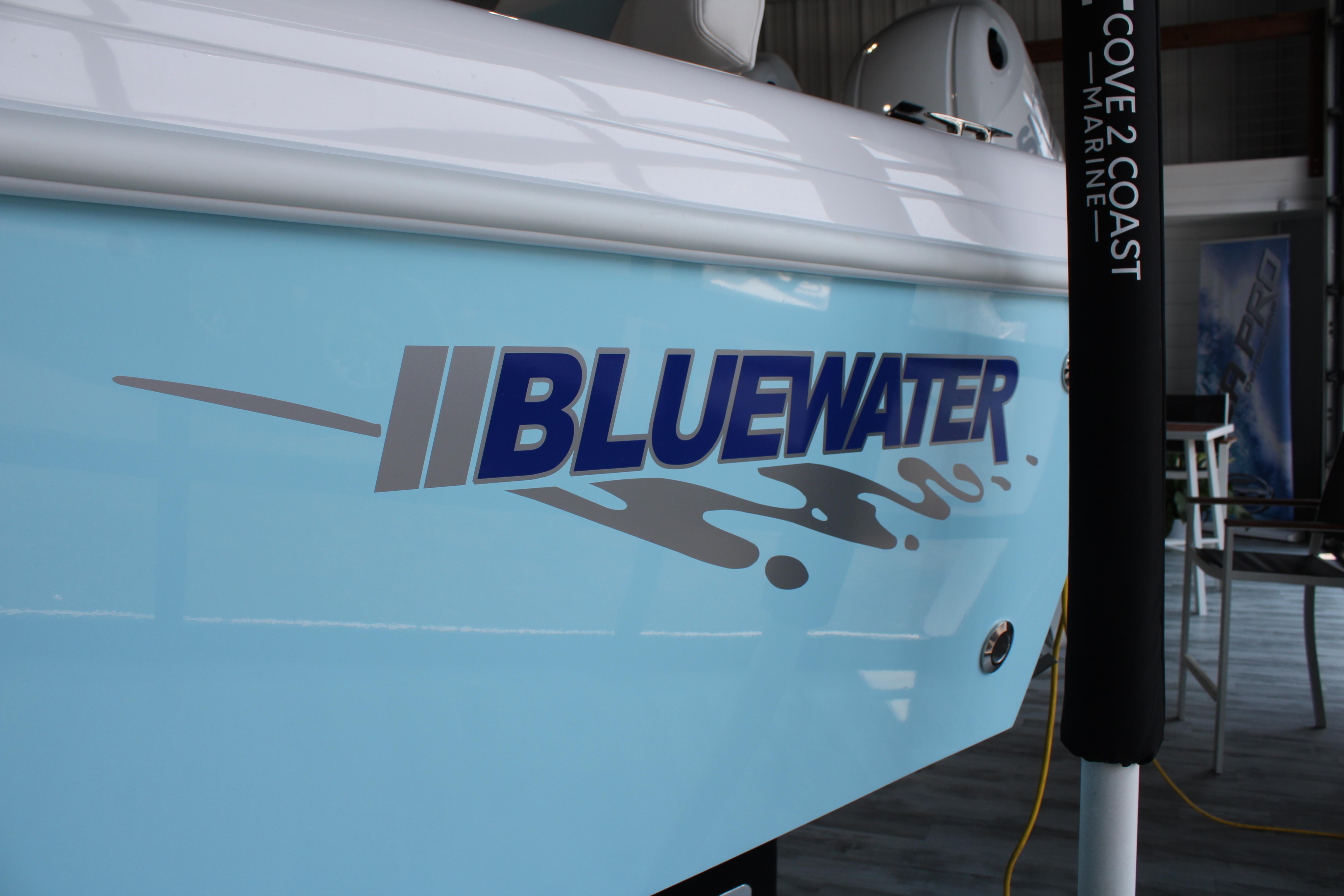 2023 Bluewater Sportfishing 2550