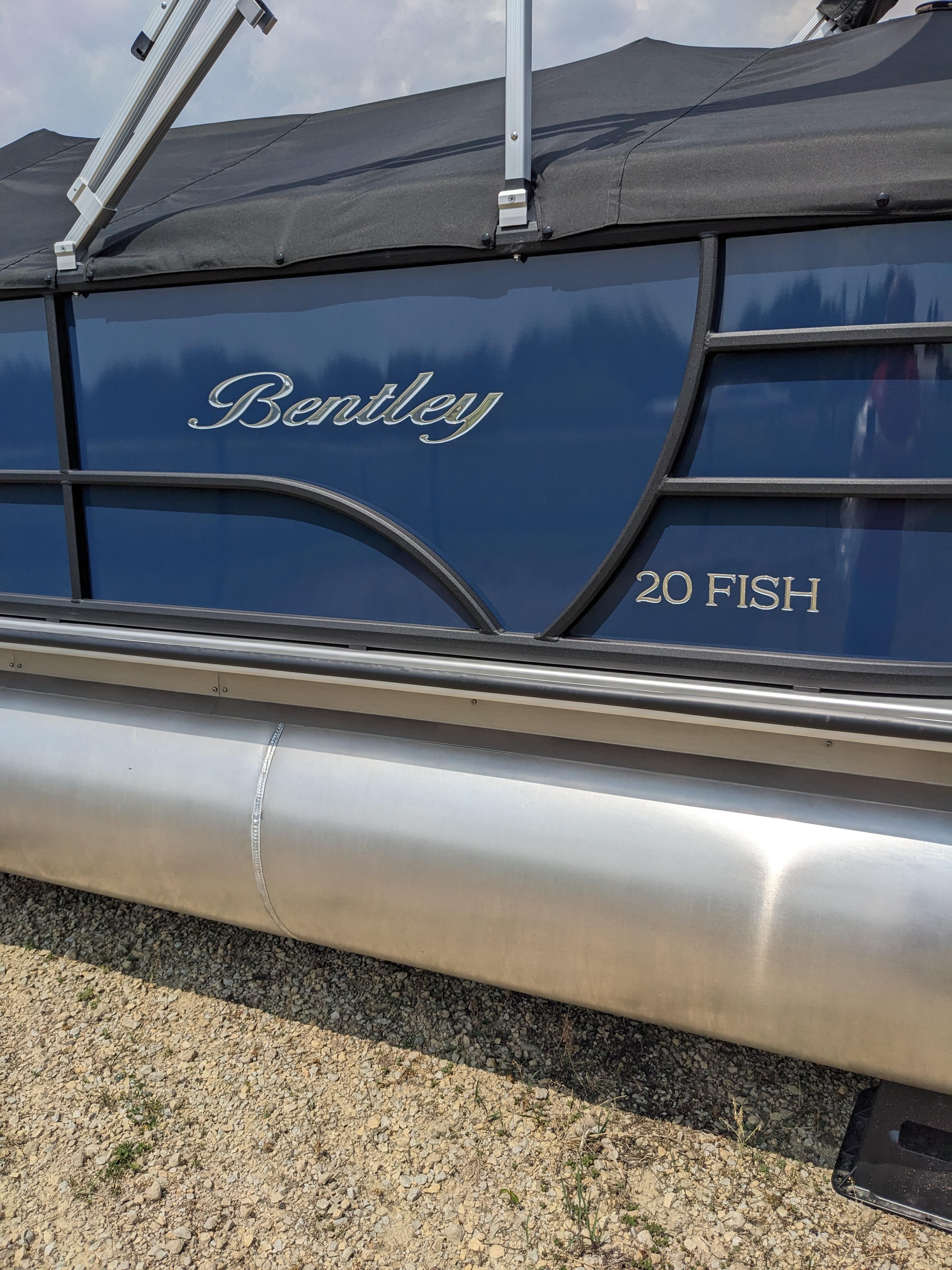 2023 Bentley Pontoons 200 Fish Center Walk Thru