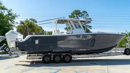 2024 Invincible 33' Catamaran