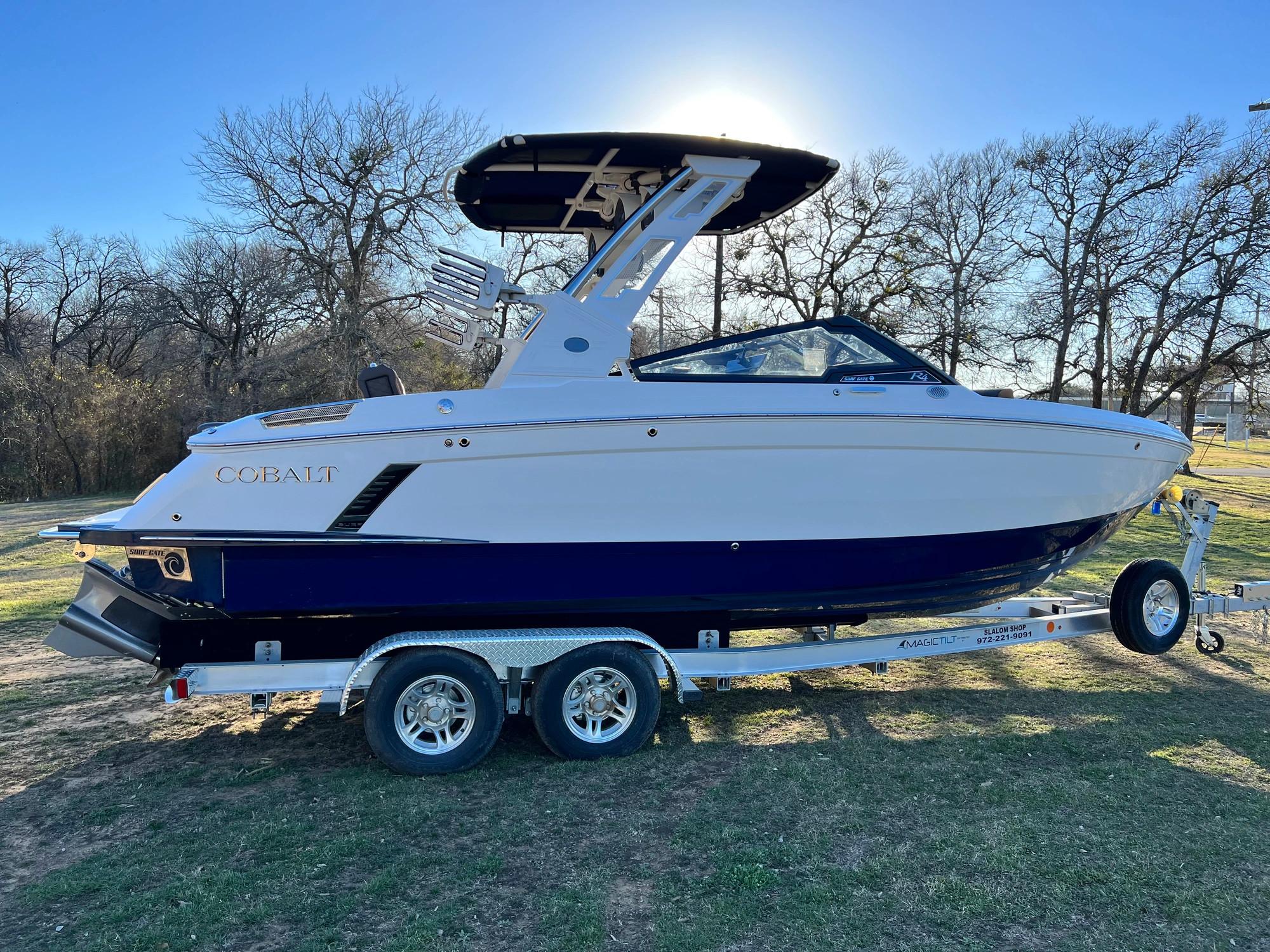 New 2024 Cobalt R4 Surf, 75077 Lewisville - Boat Trader