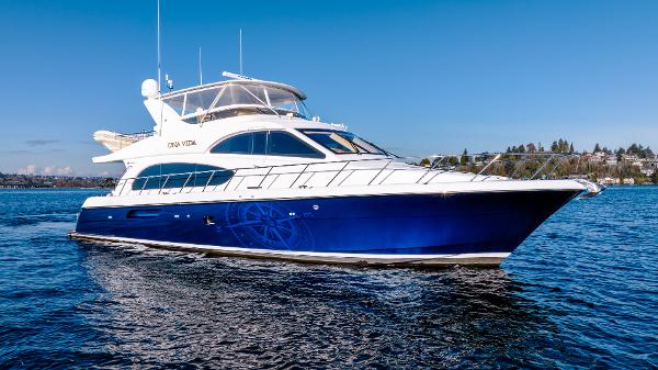 2005 Hatteras 60 Yacht For Sale, All Chill