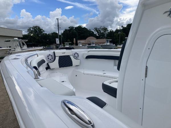 New 2023 Tidewater 232 LXF, 36535 Foley - Boat Trader