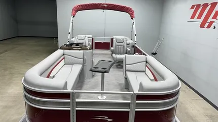 2023 Bennington 24 SSR - Quad Bench - Pontoon