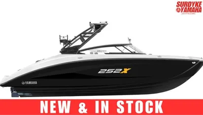 2023 Yamaha Boats 252XE