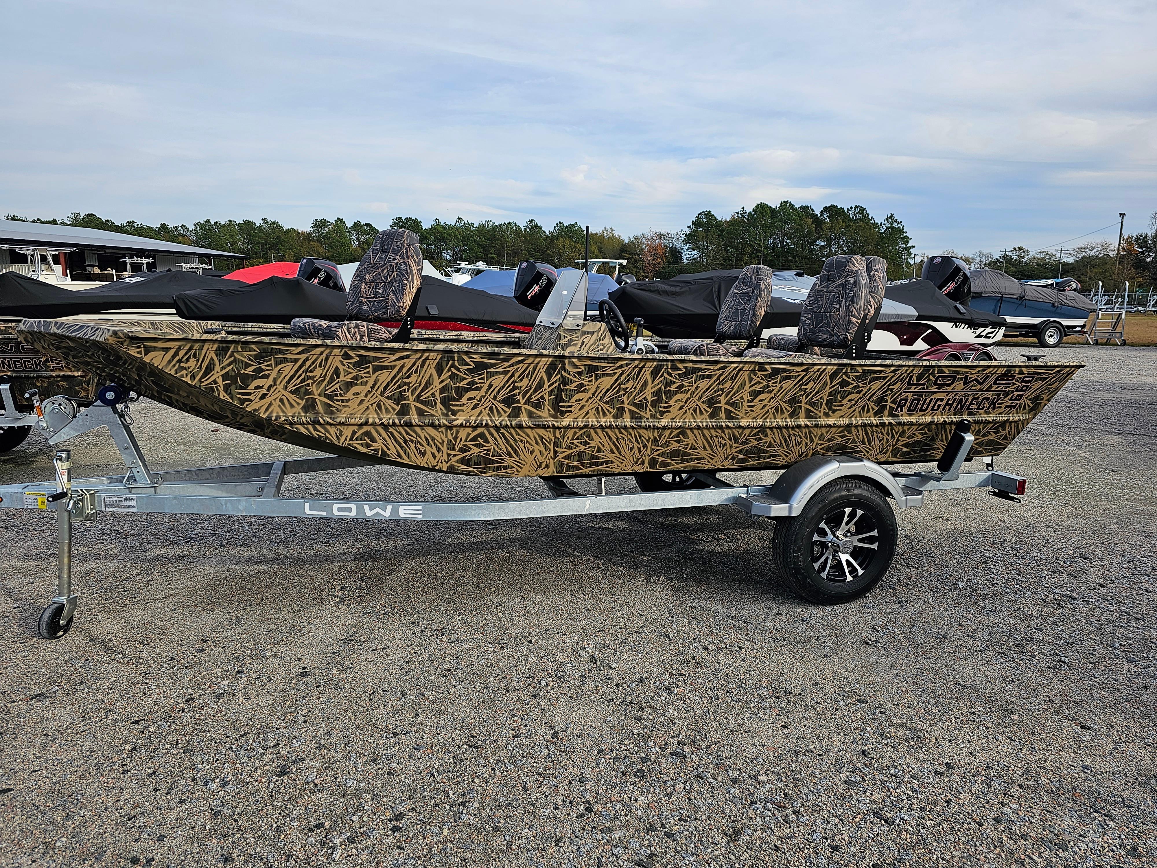 Lowe Fishing Machine FM175S - Boats for Sale - Seamagazine