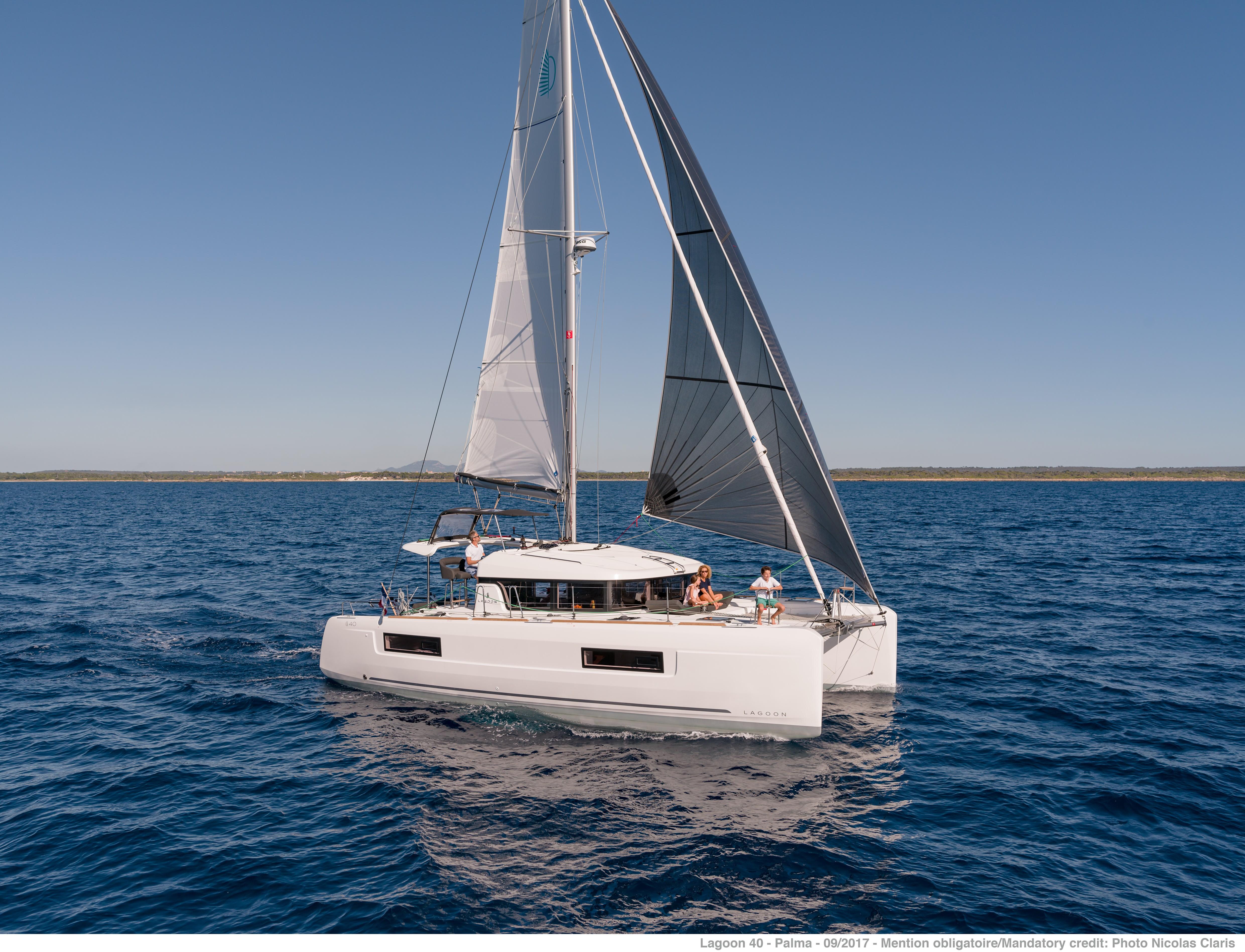 Manufacturer Provided Image: Manufacturer Provided Image: Lagoon 40