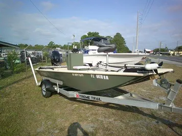 2017 XTREME BOATS 1654 CC