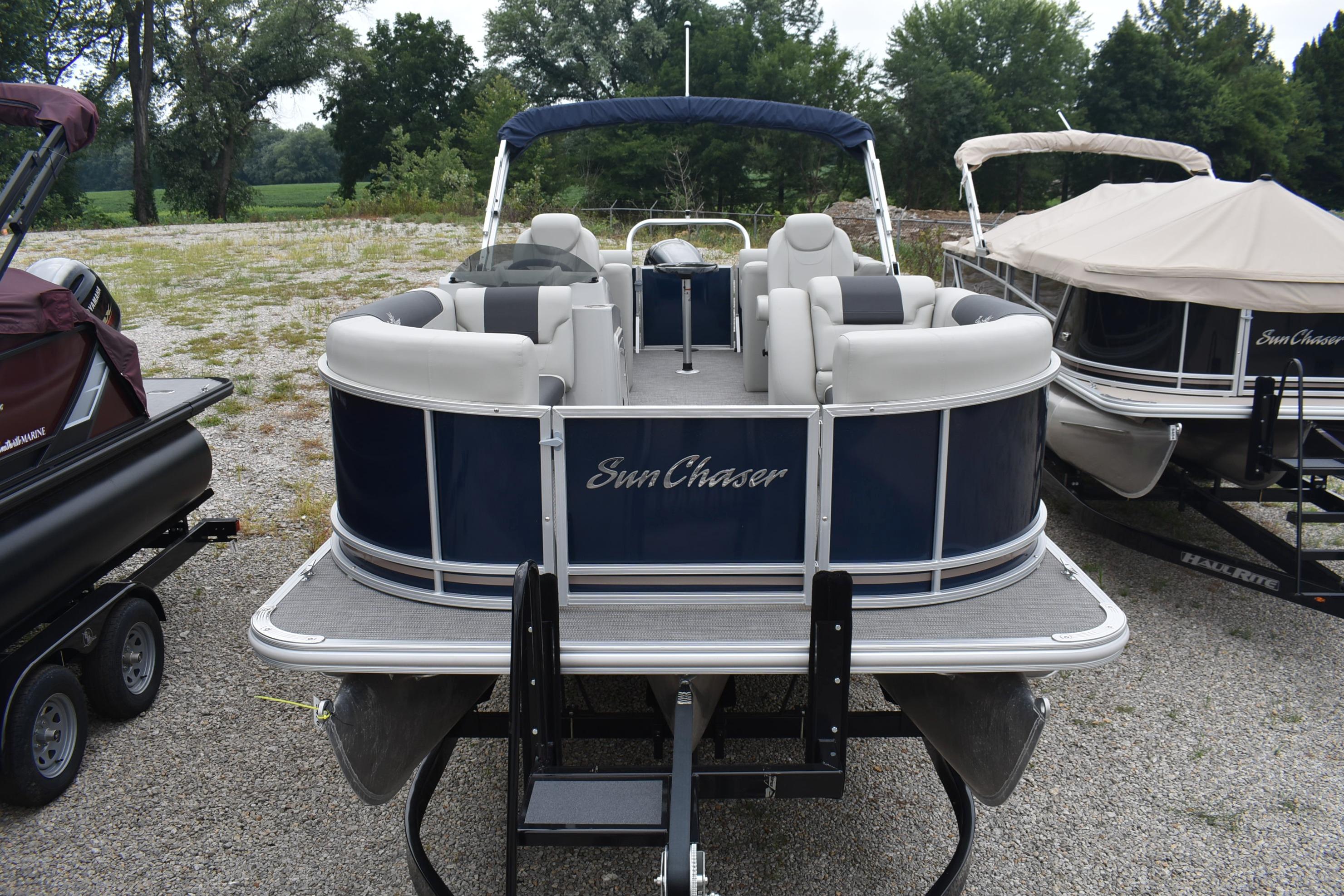 SunChaser Classic Cruise 8522 Lounger Dh boats for sale Boat Trader