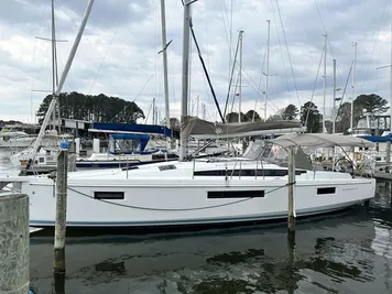 2022 Jeanneau Sun Odyssey 410