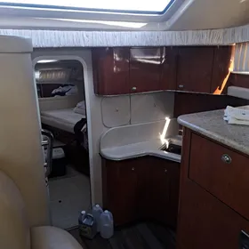 2004 Sea Ray 390 Motor Yacht