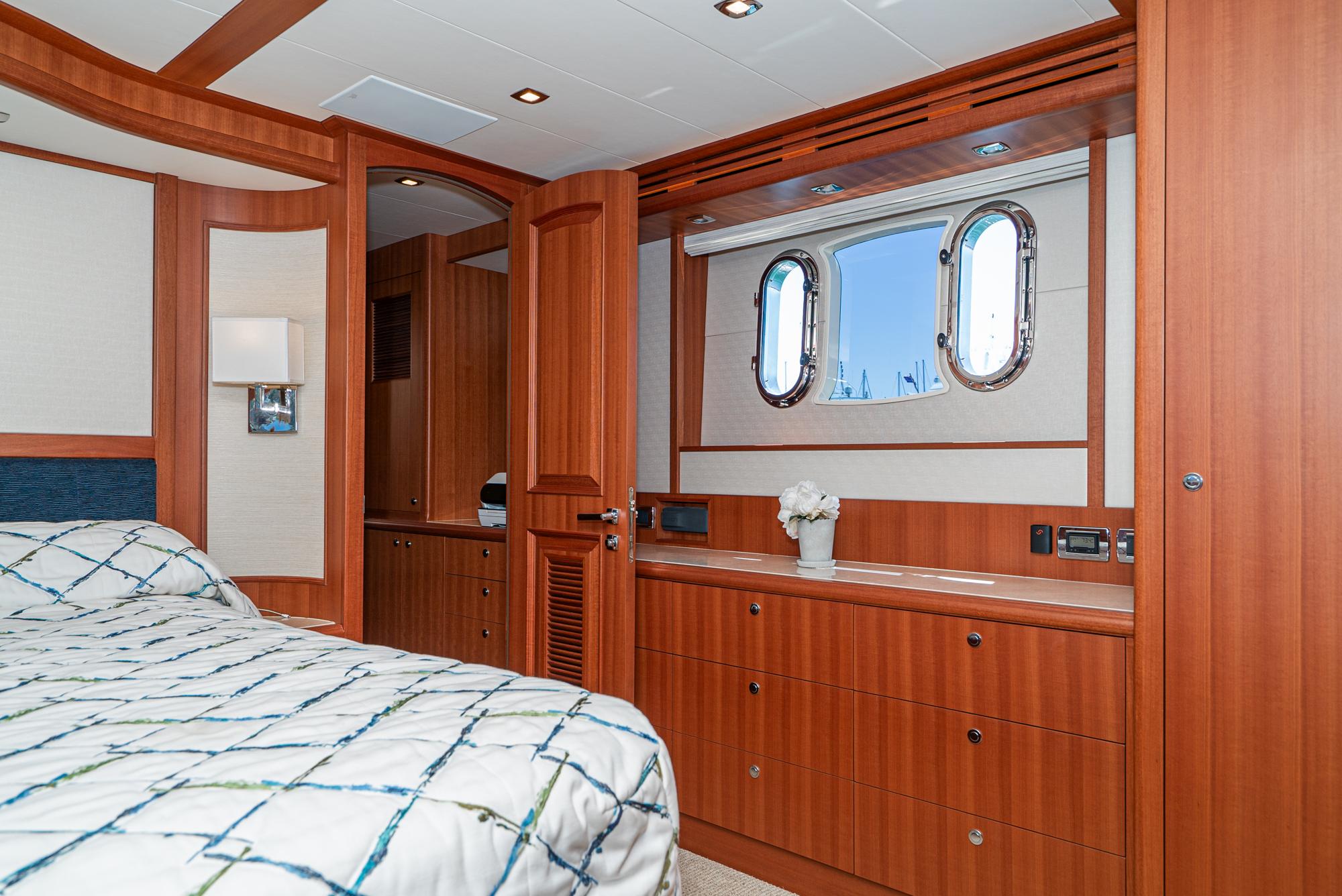 Owner Suite w Large Hull Windows