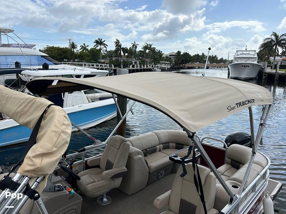 2023 Sun Tracker Party Barge 24DLX for sale in Fort Lauderdale, FL