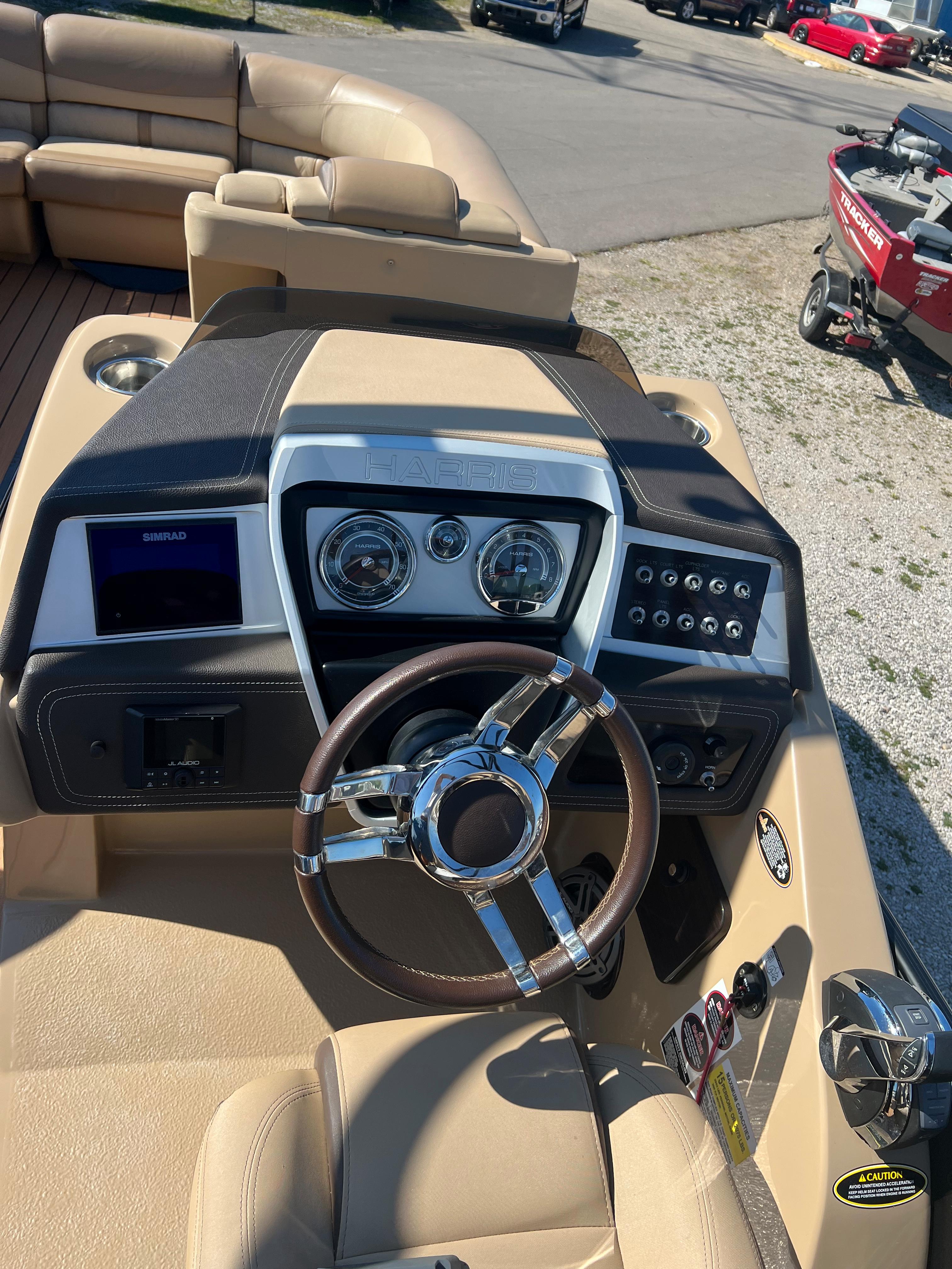 2019 Harris Crowne SL 250