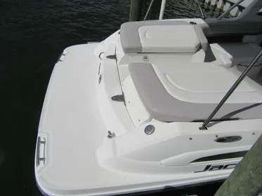 2011 Sea Ray 250 SLX